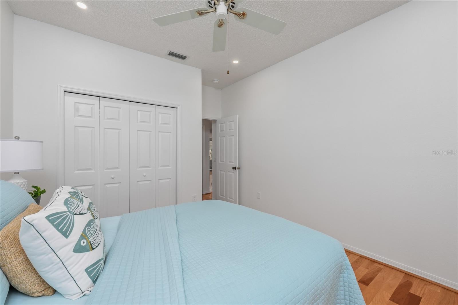 TEALWOOD VILLAS - Residential