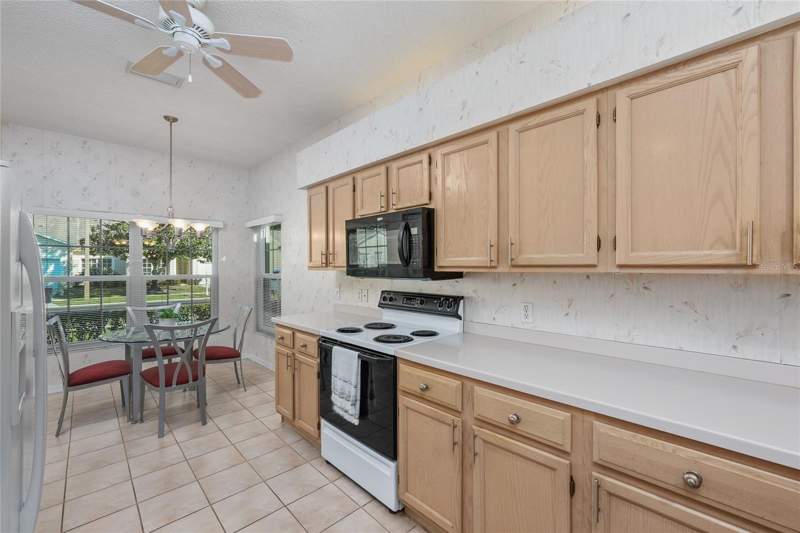 TEALWOOD VILLAS - Residential