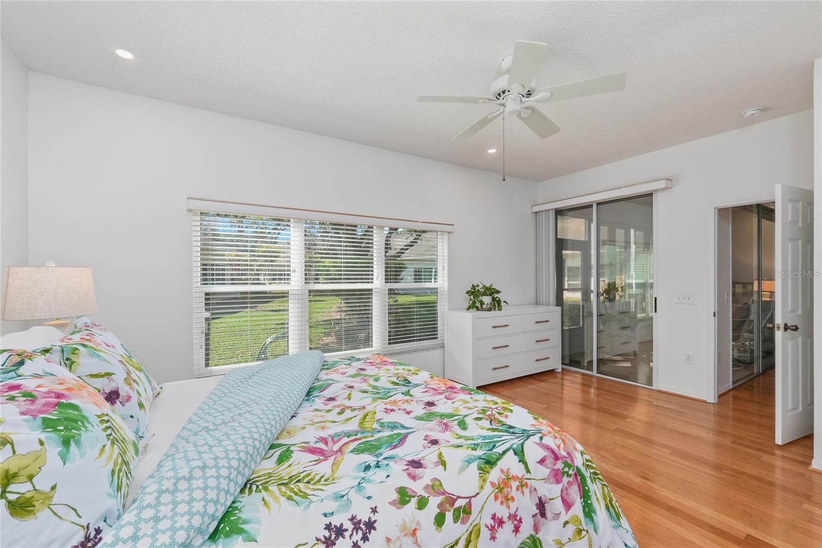 TEALWOOD VILLAS - Residential