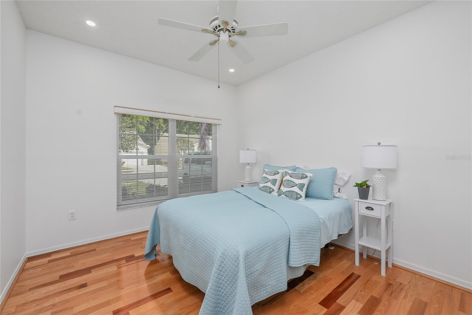 TEALWOOD VILLAS - Residential