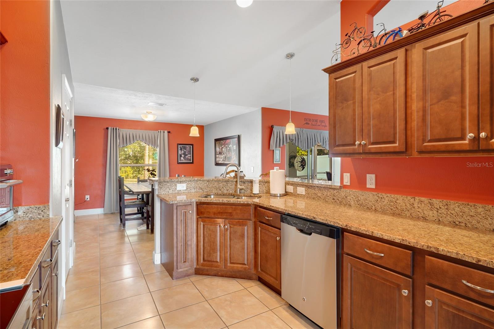 BRIDGEPORT HEIGHTS - Residential