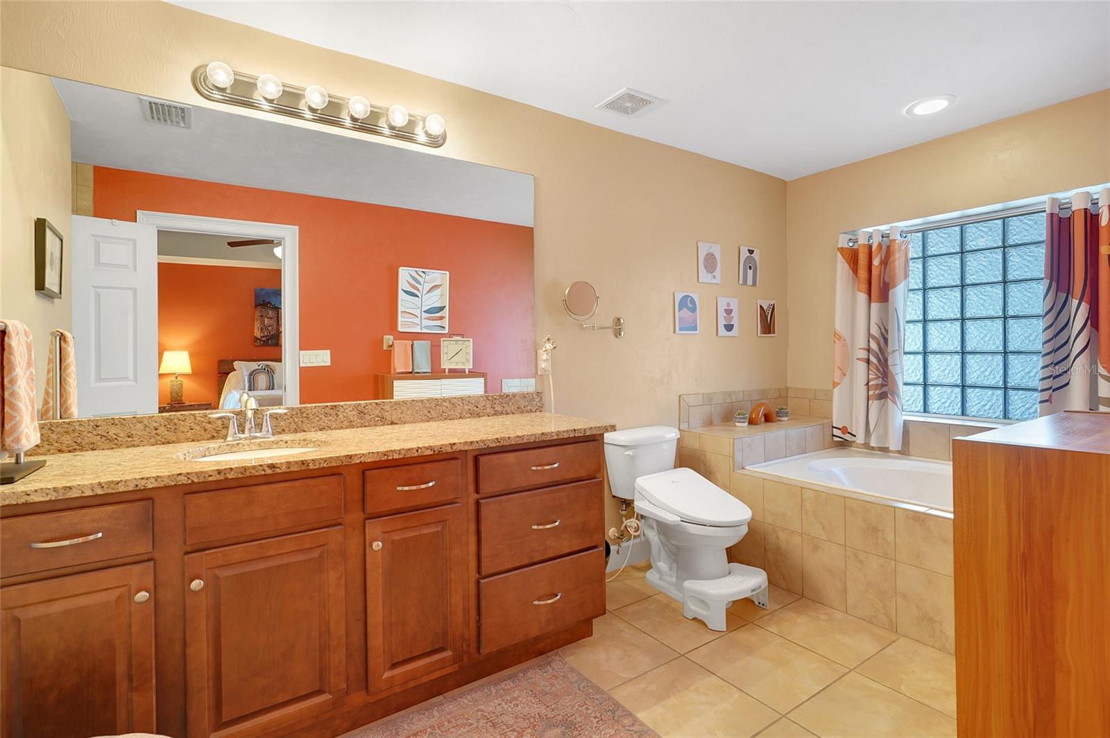 BRIDGEPORT HEIGHTS - Residential