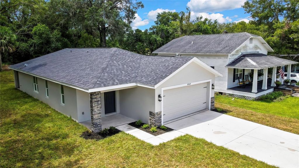 Photo of 37644 Florida Avenue, Dade City, FL 33525 (MLS # TB8417430)