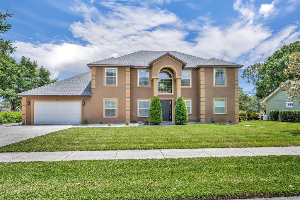 Photo of 15001 Green Valley Boulevard, Clermont, FL 34711 (MLS # G5107732)
