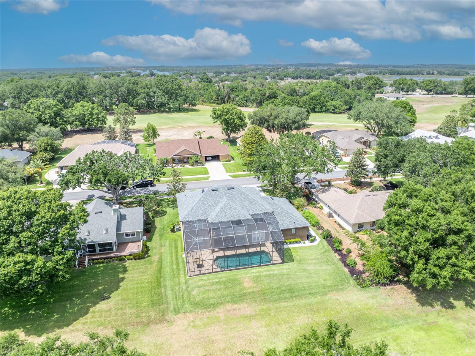 VILLAGE GREEN - Residential