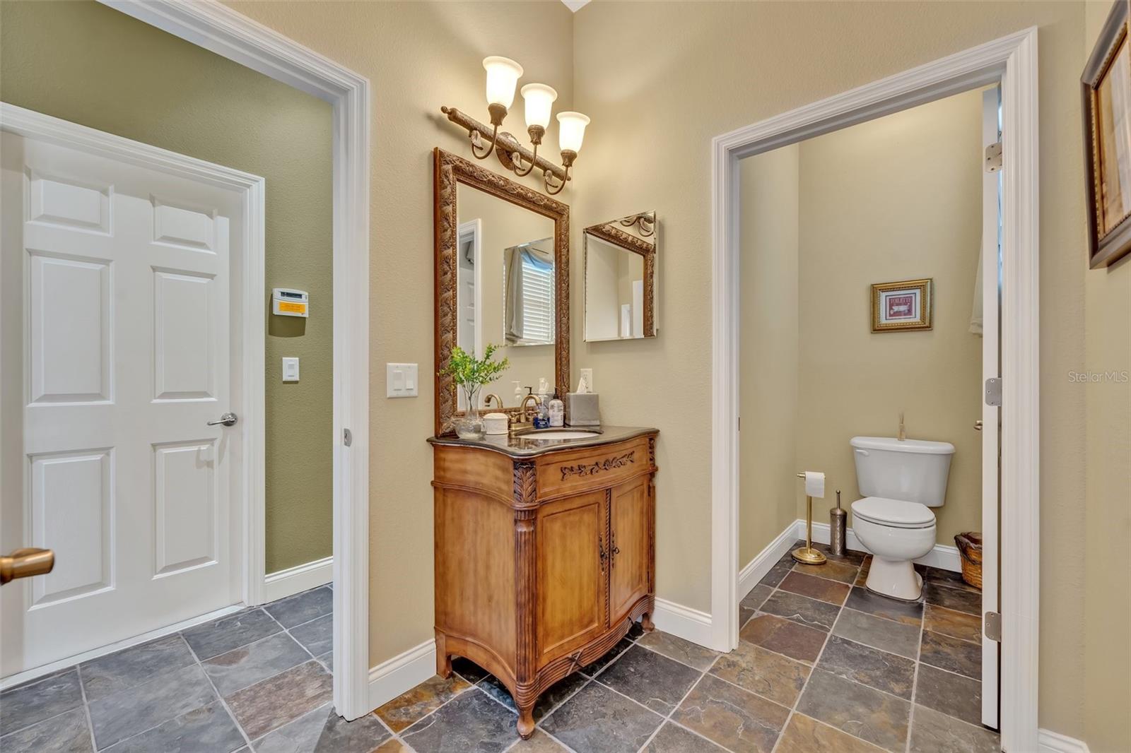 VILLAGE GREEN - Residential