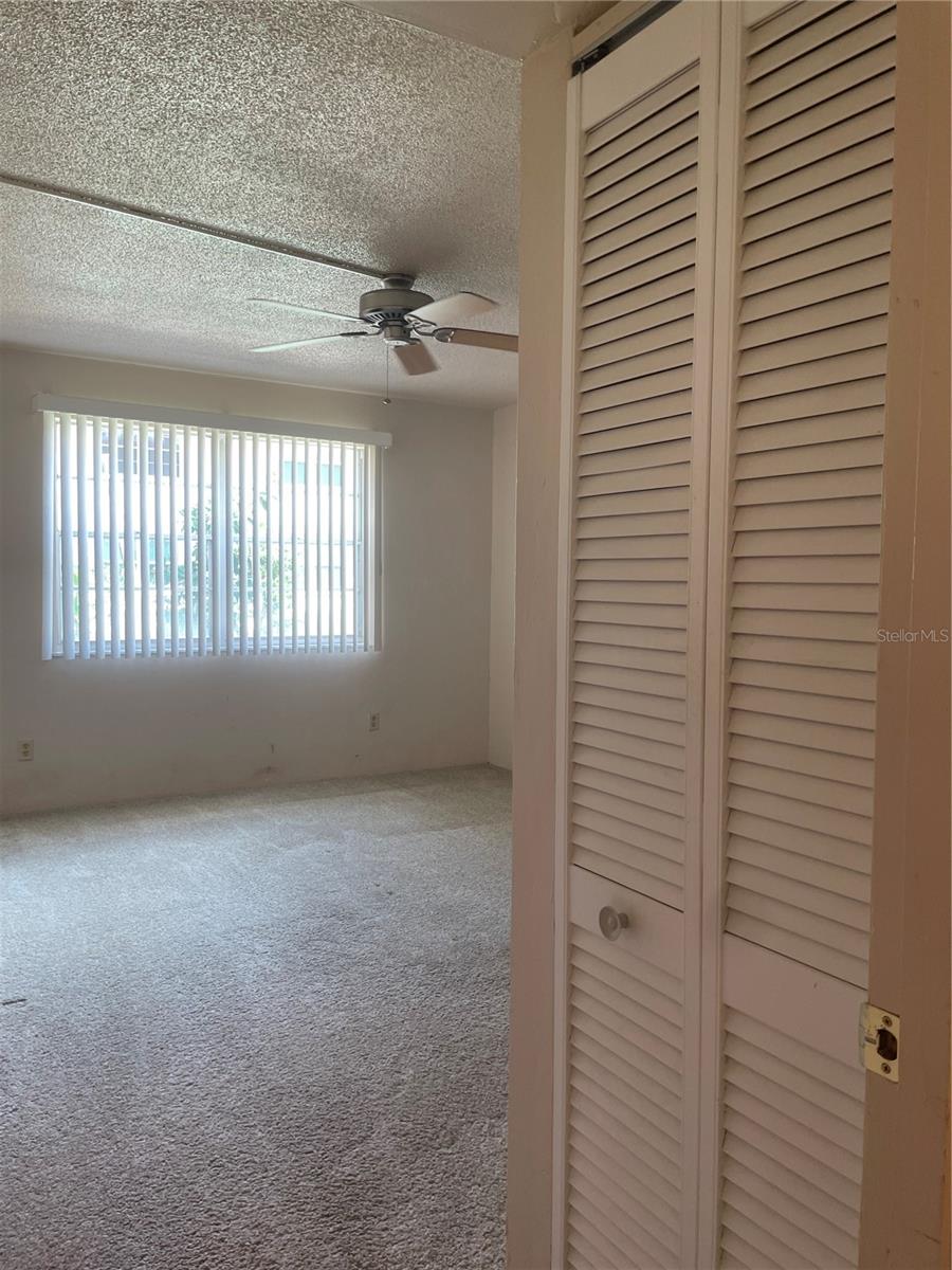 RIVERSIDE CONDO - Residential Lease