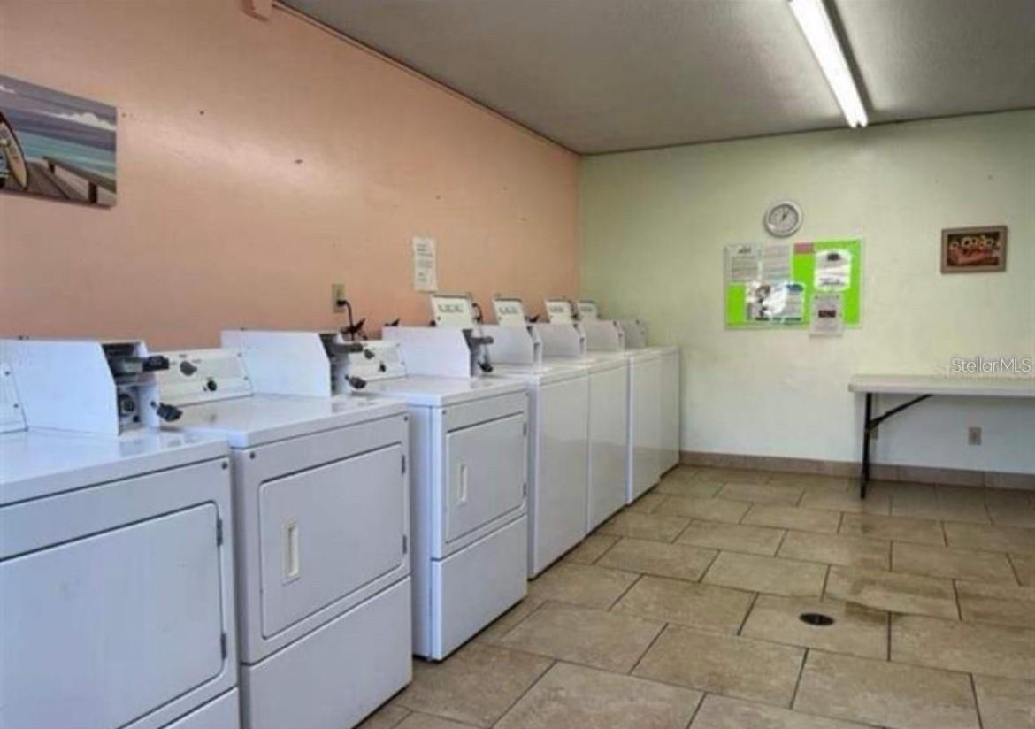 RIVERSIDE CONDO - Residential Lease