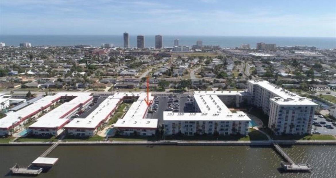 RIVERSIDE CONDO - Residential Lease