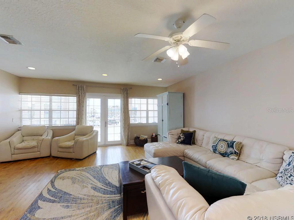 Southern Comfort Condo - Residential