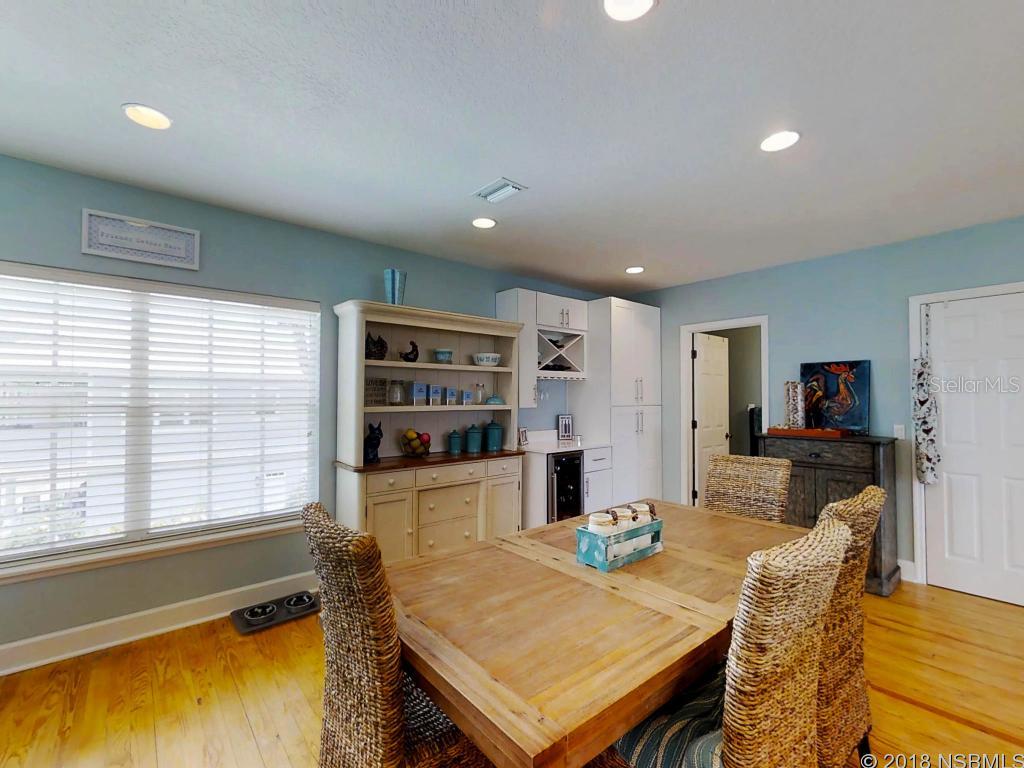 Southern Comfort Condo - Residential