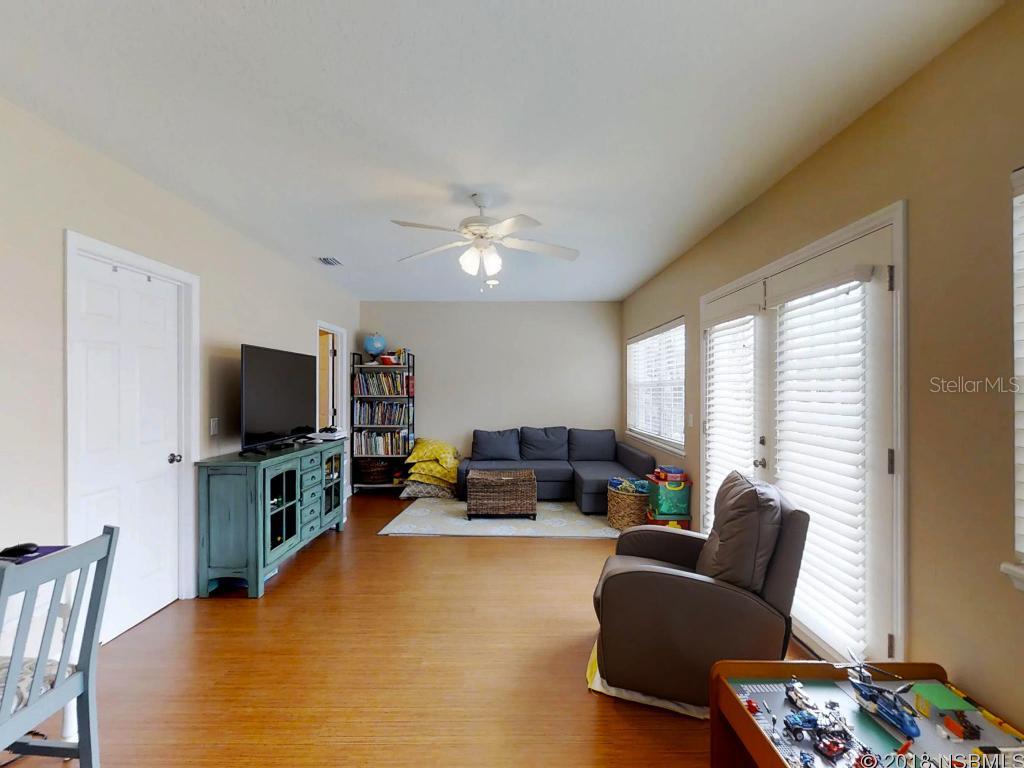 Southern Comfort Condo - Residential