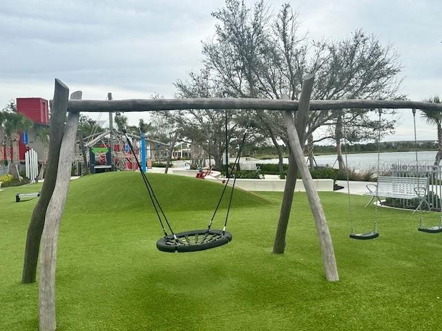 WELLEN PARK GOLF & COUNTRY CLUB - Residential Lease