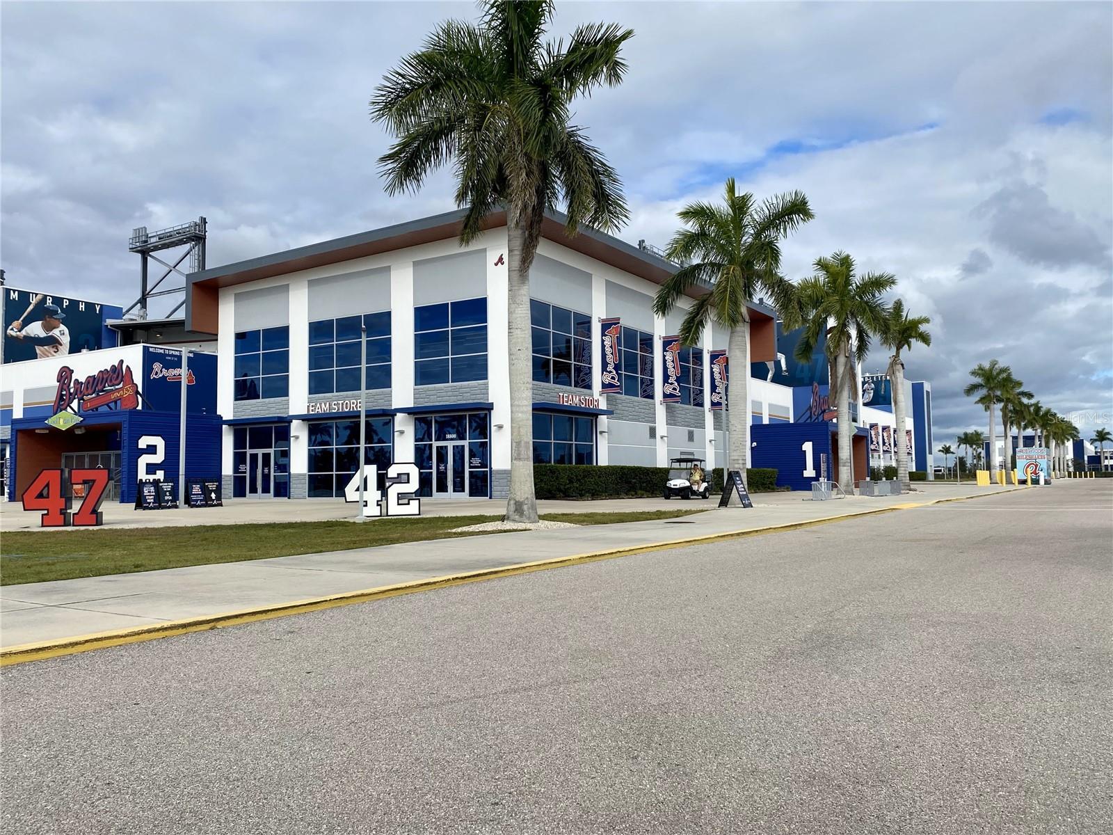 WELLEN PARK GOLF & COUNTRY CLUB - Residential Lease