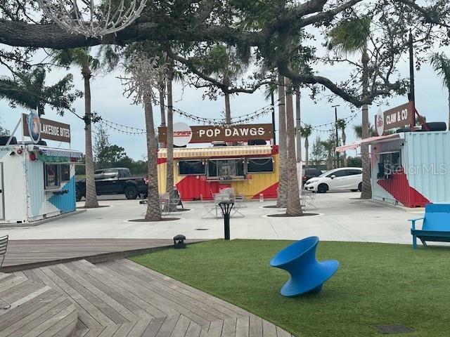 WELLEN PARK GOLF & COUNTRY CLUB - Residential Lease