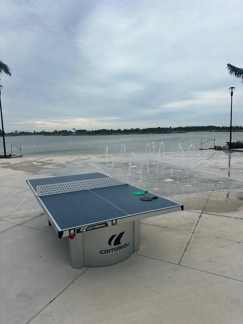 WELLEN PARK GOLF & COUNTRY CLUB - Residential Lease