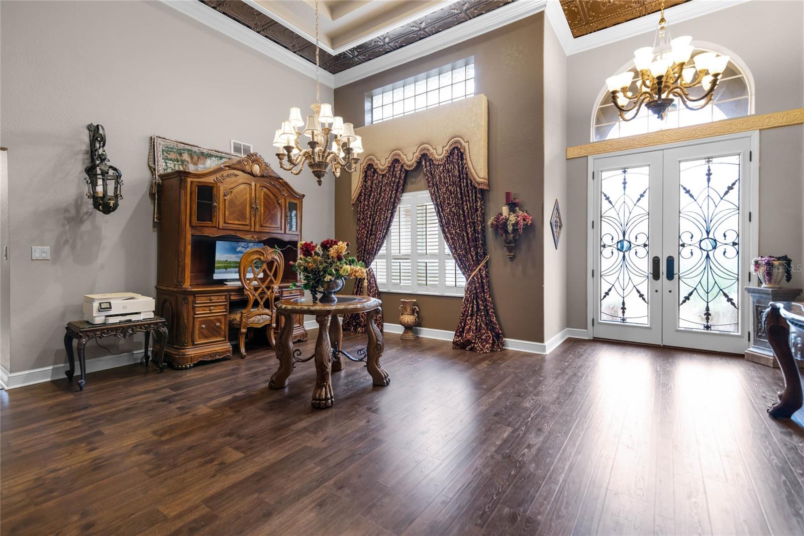 1437 PECOS DRIVE