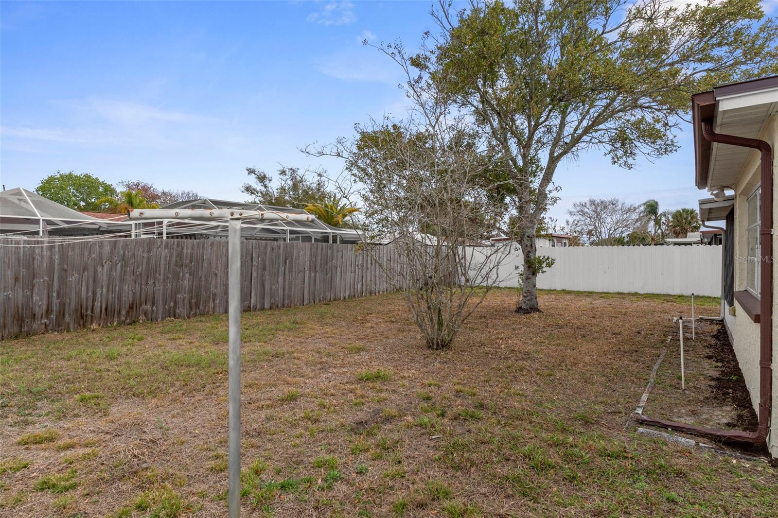 REGENCY PARK - Residential