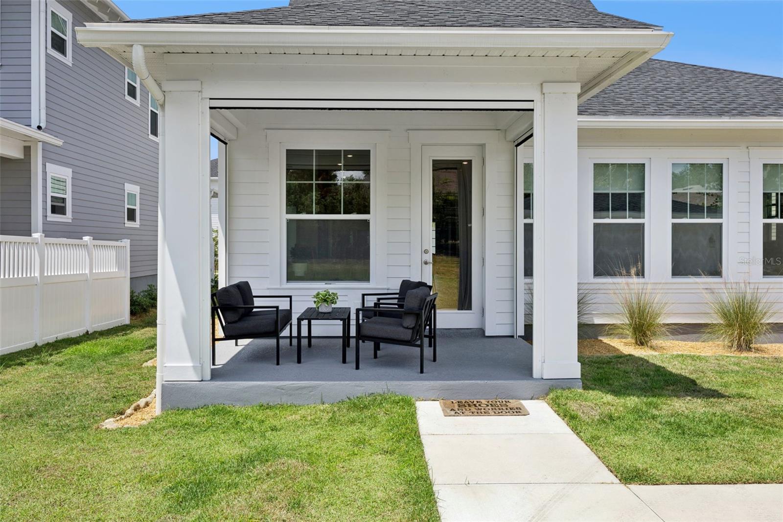 Oakland, Florida, 34787, United States, 5 Bedrooms Bedrooms, ,3 BathroomsBathrooms,Residential,Active,2045739
