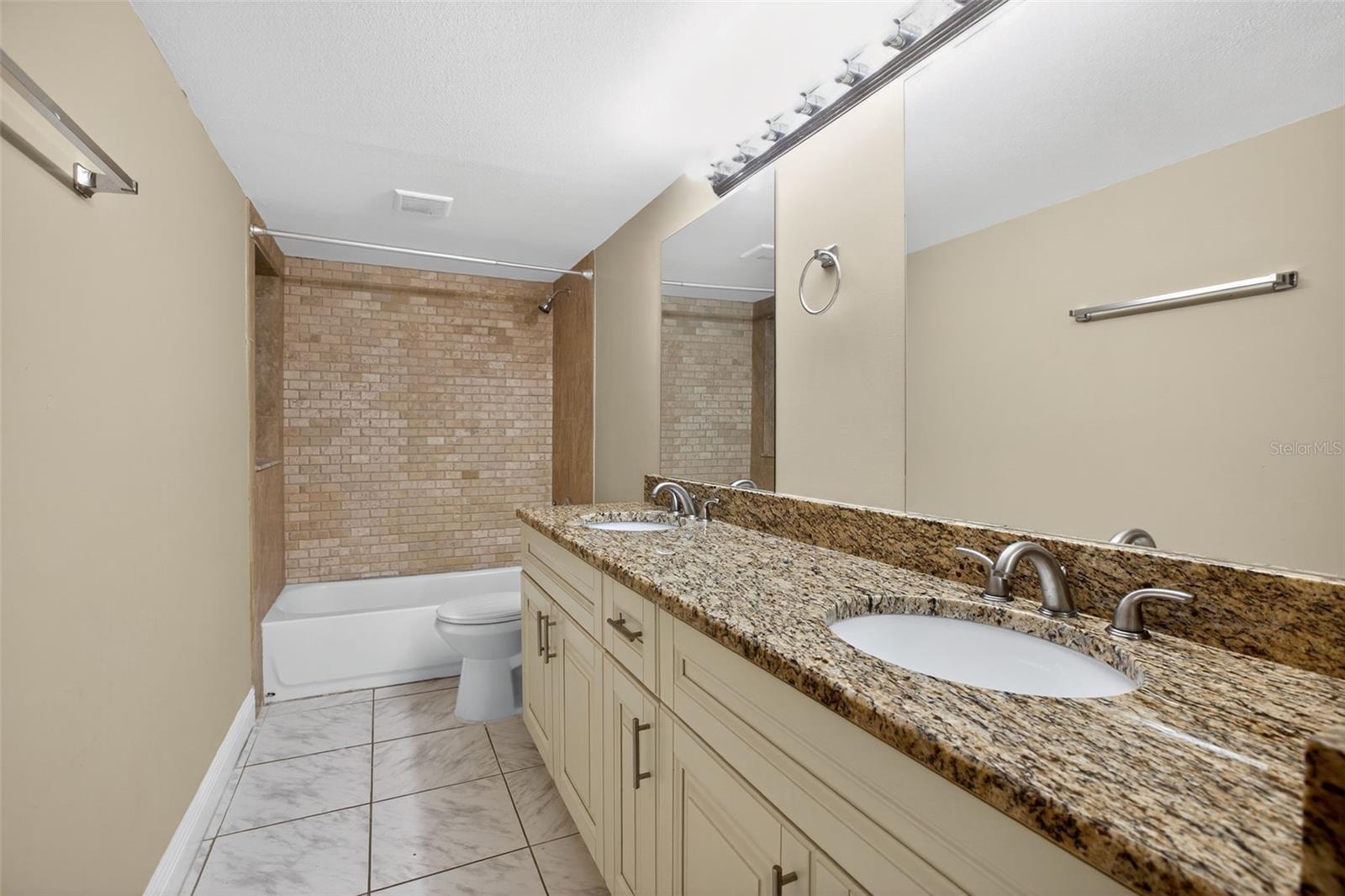 COUNTRYWAY PRCL B TR 4 - Residential