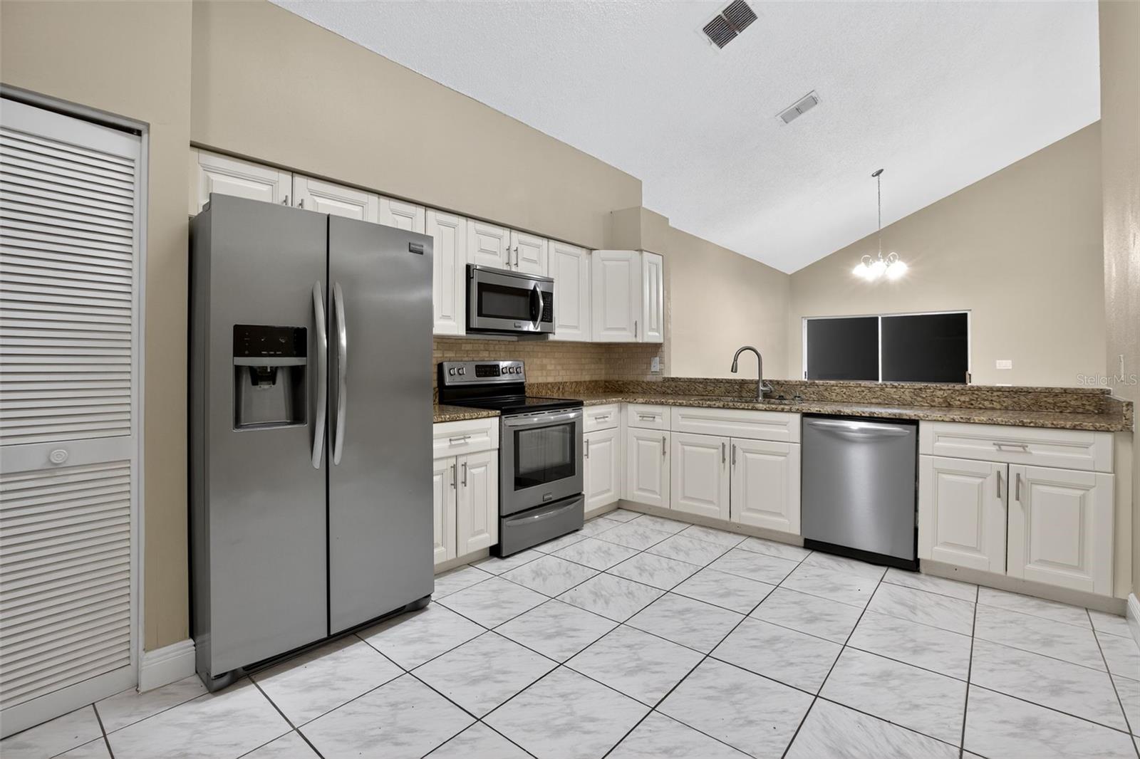 COUNTRYWAY PRCL B TR 4 - Residential