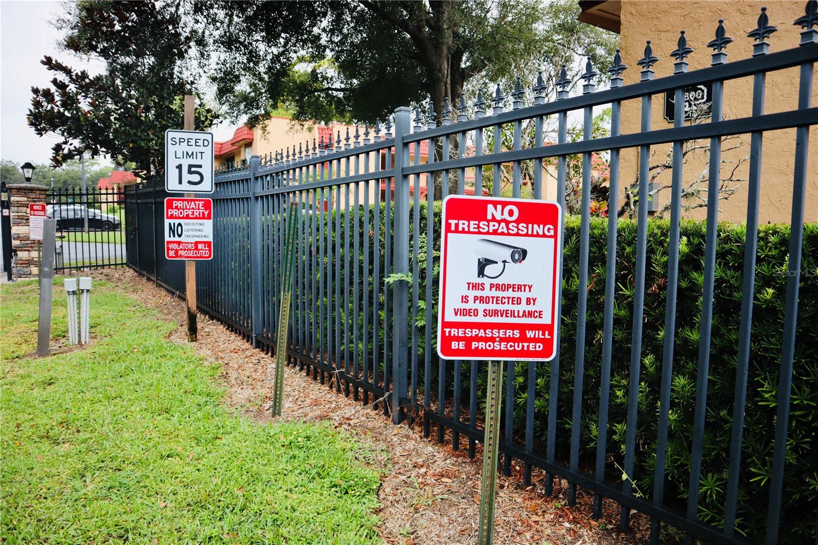 OAK SHADOWS CONDO - Residential