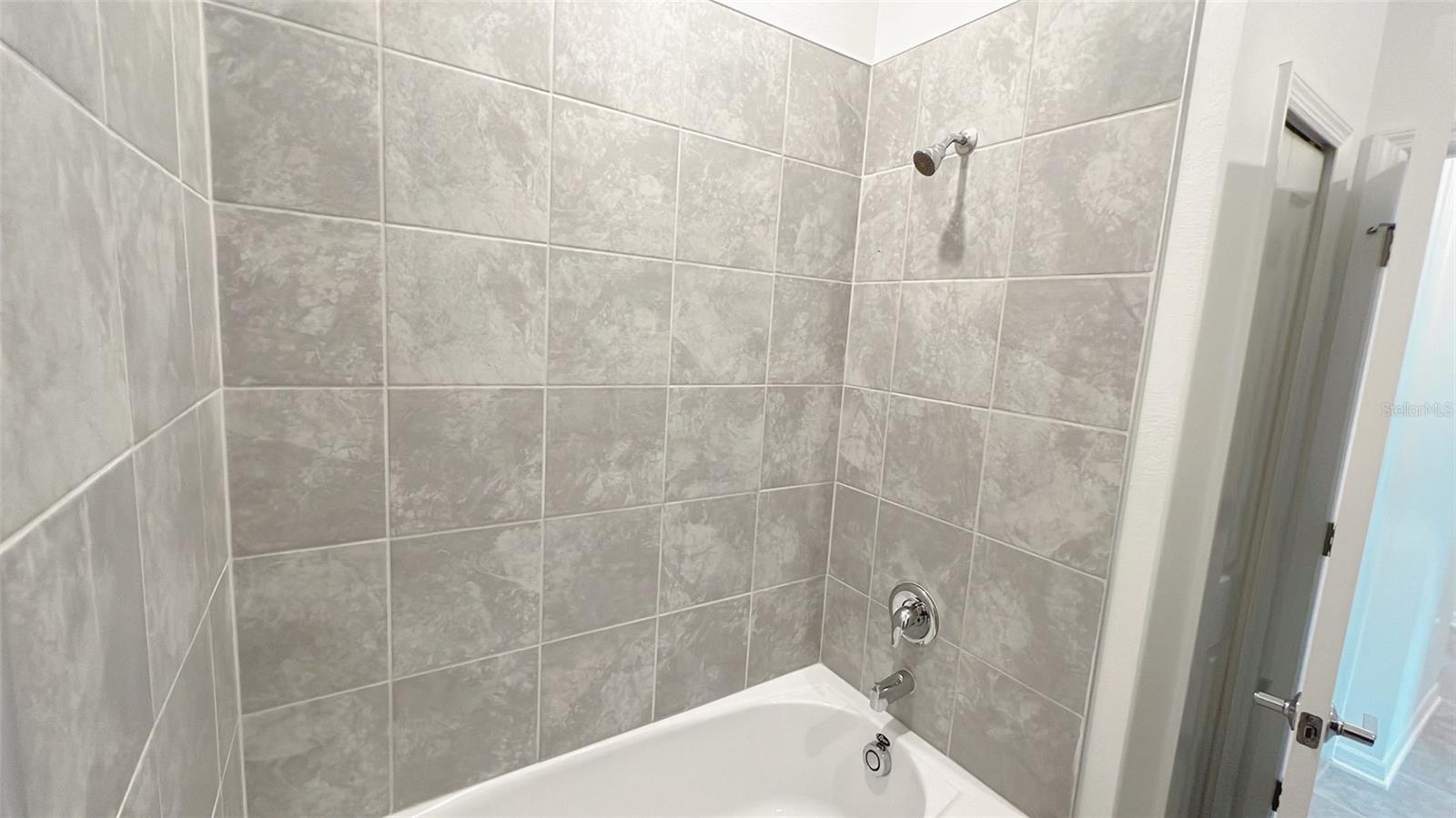 STOREY CREEK PH 3B & 4 - Residential Lease