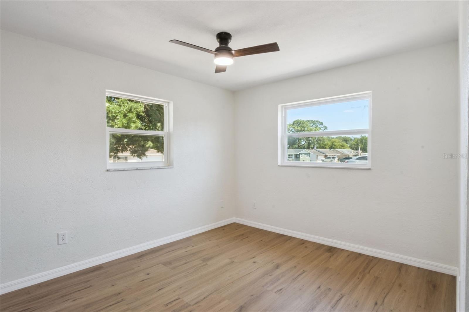 DELTONA LAKES UNIT 10 IN 25 & 36 18 30 - Residential