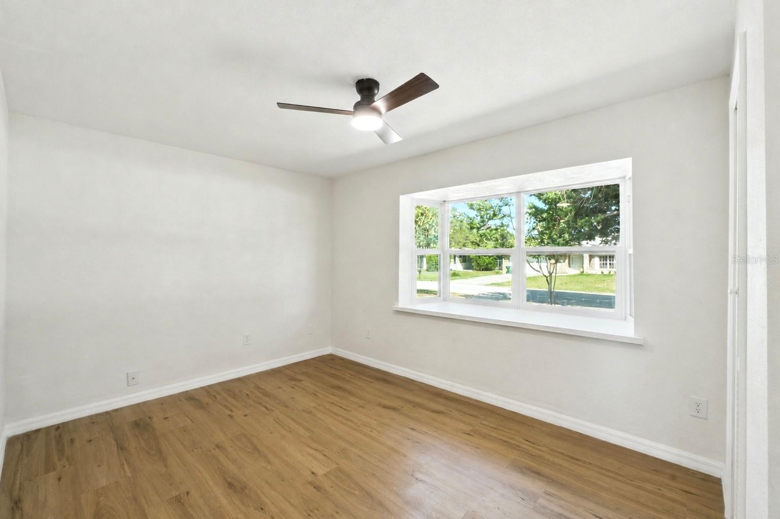 DELTONA LAKES UNIT 10 IN 25 & 36 18 30 - Residential
