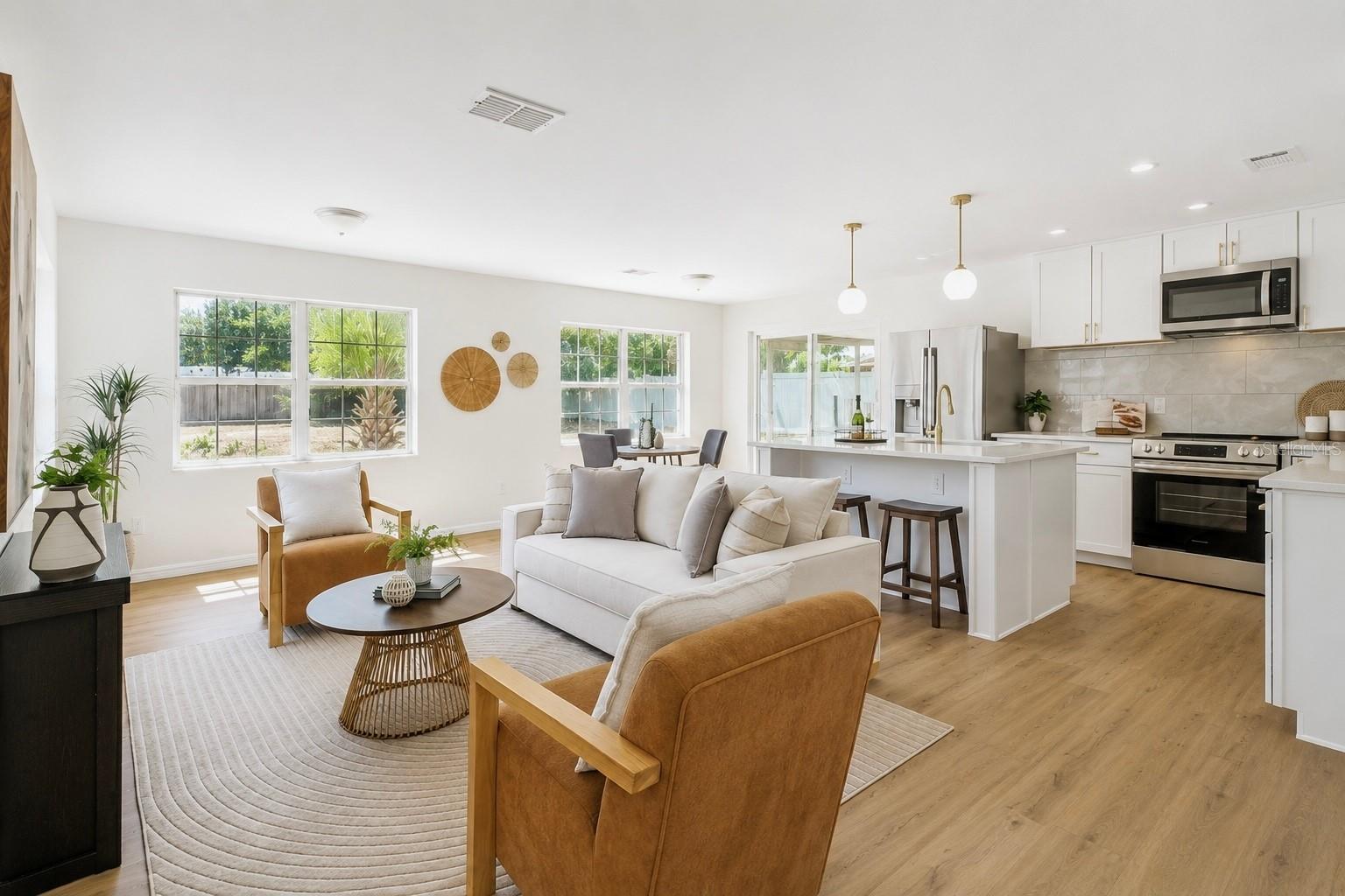DELTONA LAKES UNIT 10 IN 25 & 36 18 30 - Residential