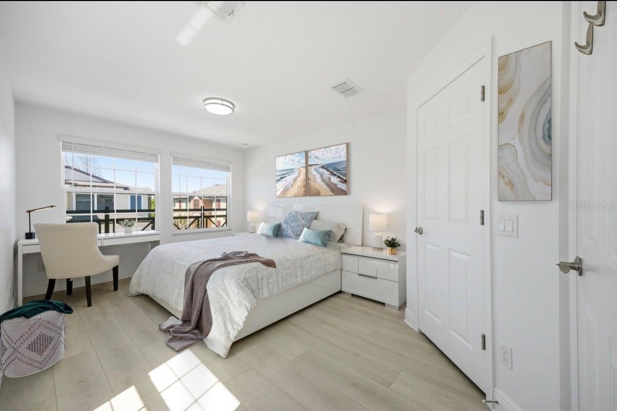 WEST LAKE TWNHMS PH 2 - Residential