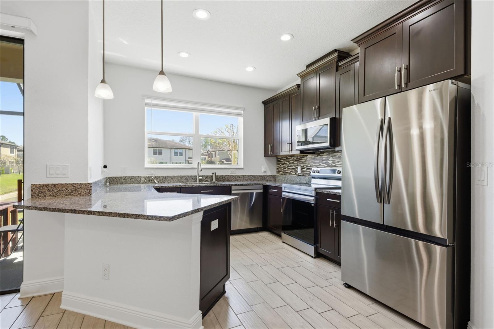 WEST LAKE TWNHMS PH 2 - Residential