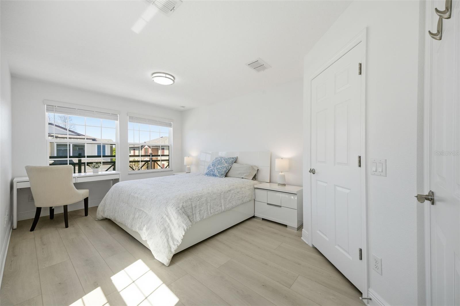 WEST LAKE TWNHMS PH 2 - Residential