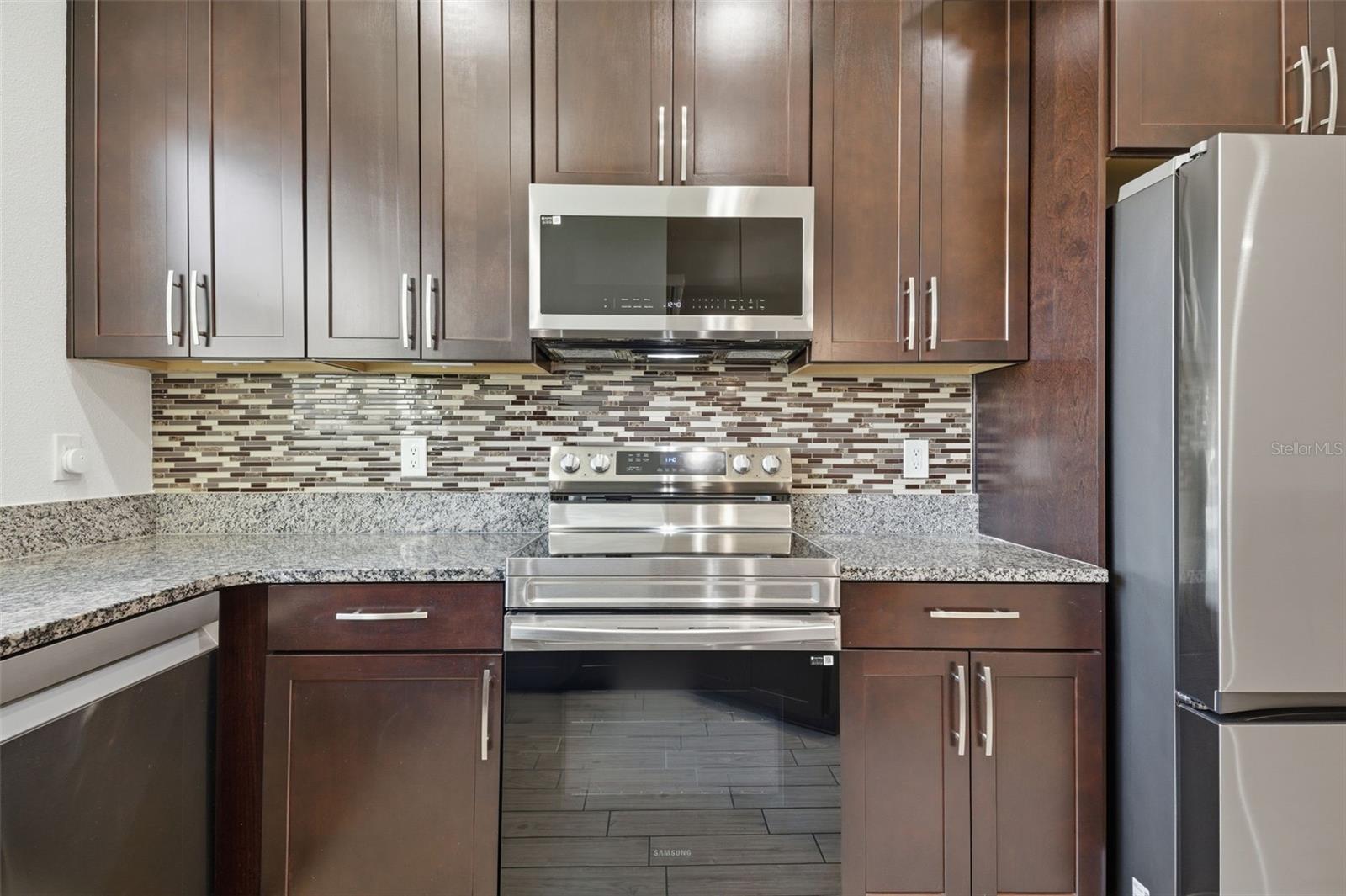 WEST LAKE TWNHMS PH 2 - Residential