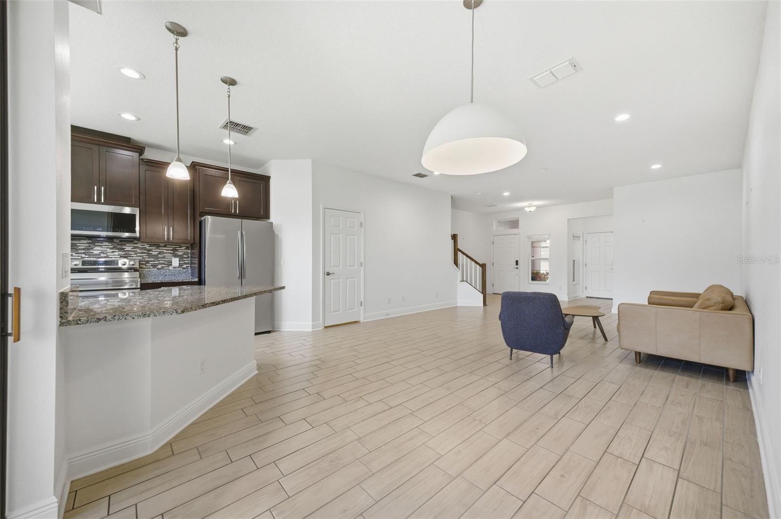 WEST LAKE TWNHMS PH 2 - Residential