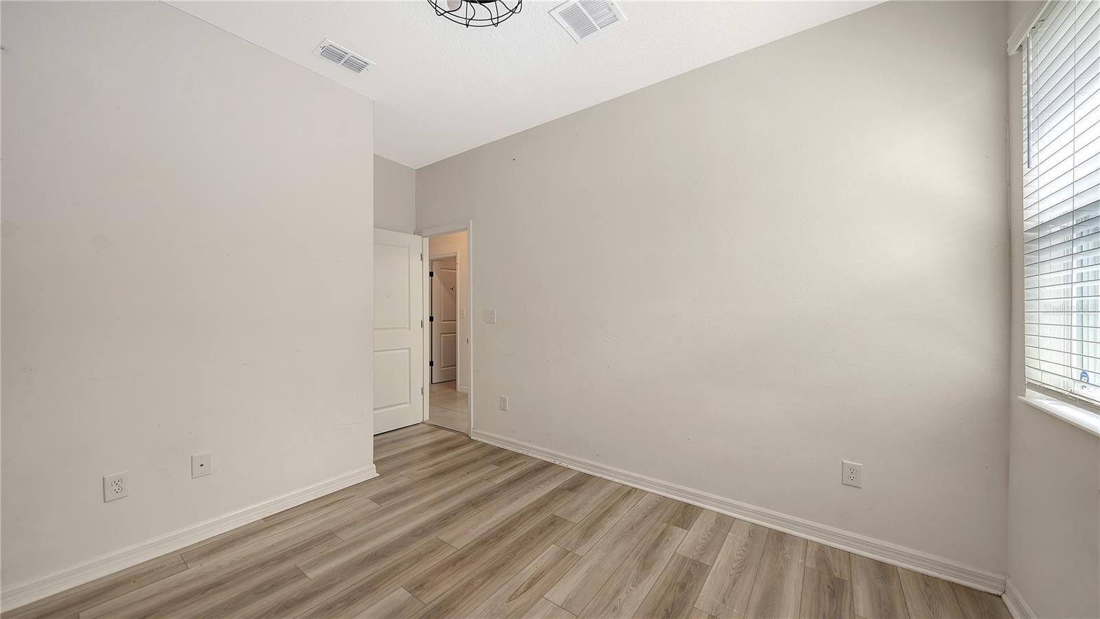 GRADY POINTE - Residential