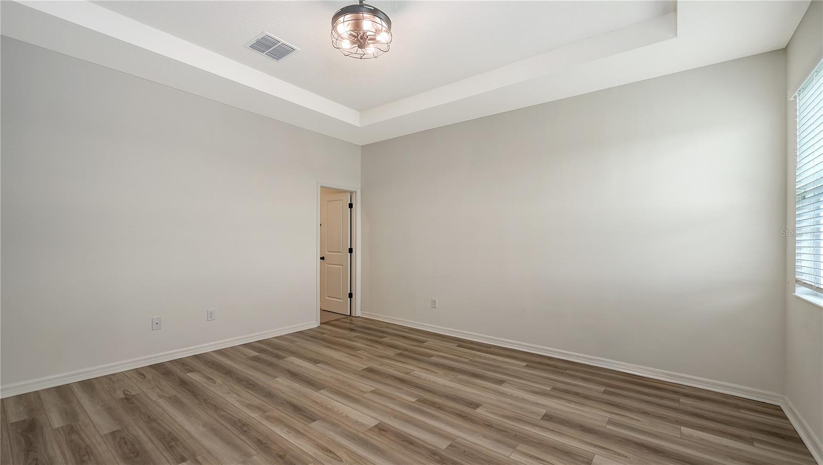 GRADY POINTE - Residential