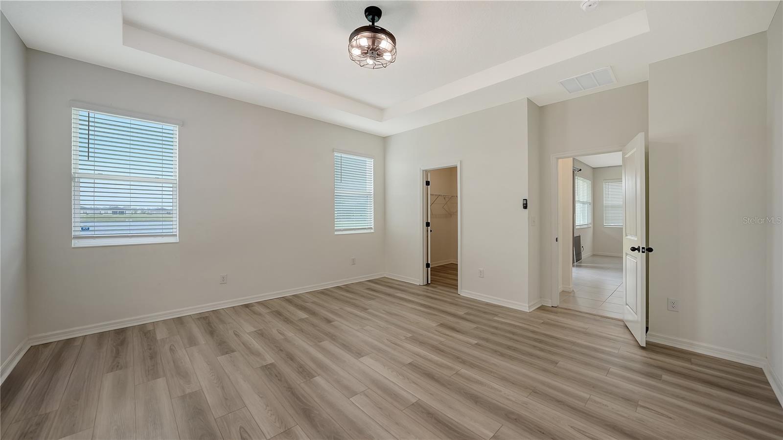 GRADY POINTE - Residential