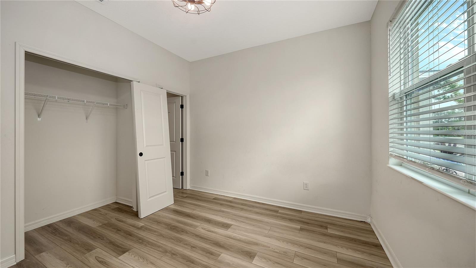 GRADY POINTE - Residential