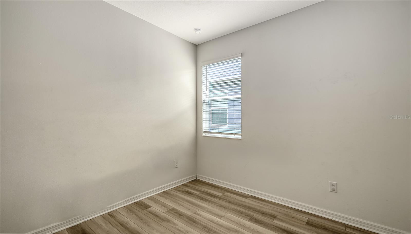 GRADY POINTE - Residential