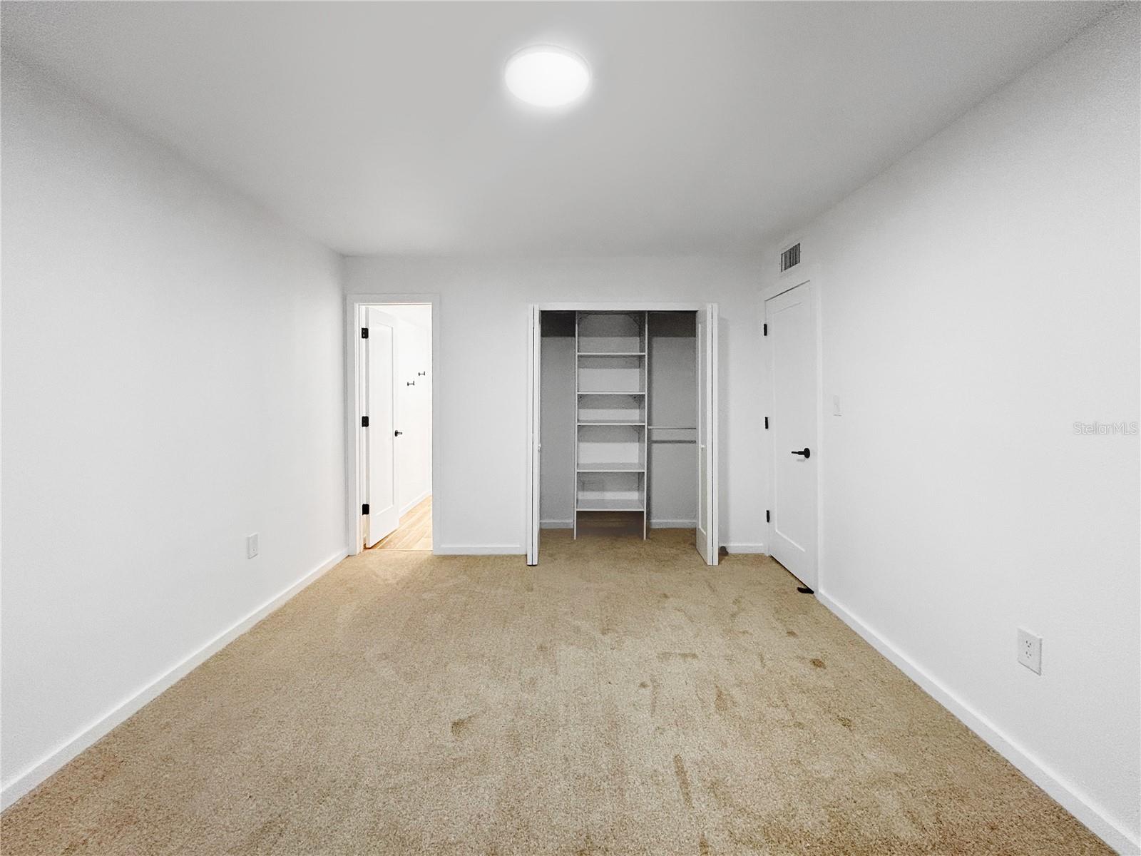 LAS PALMAS AT SAND LAKE CONDO - Residential