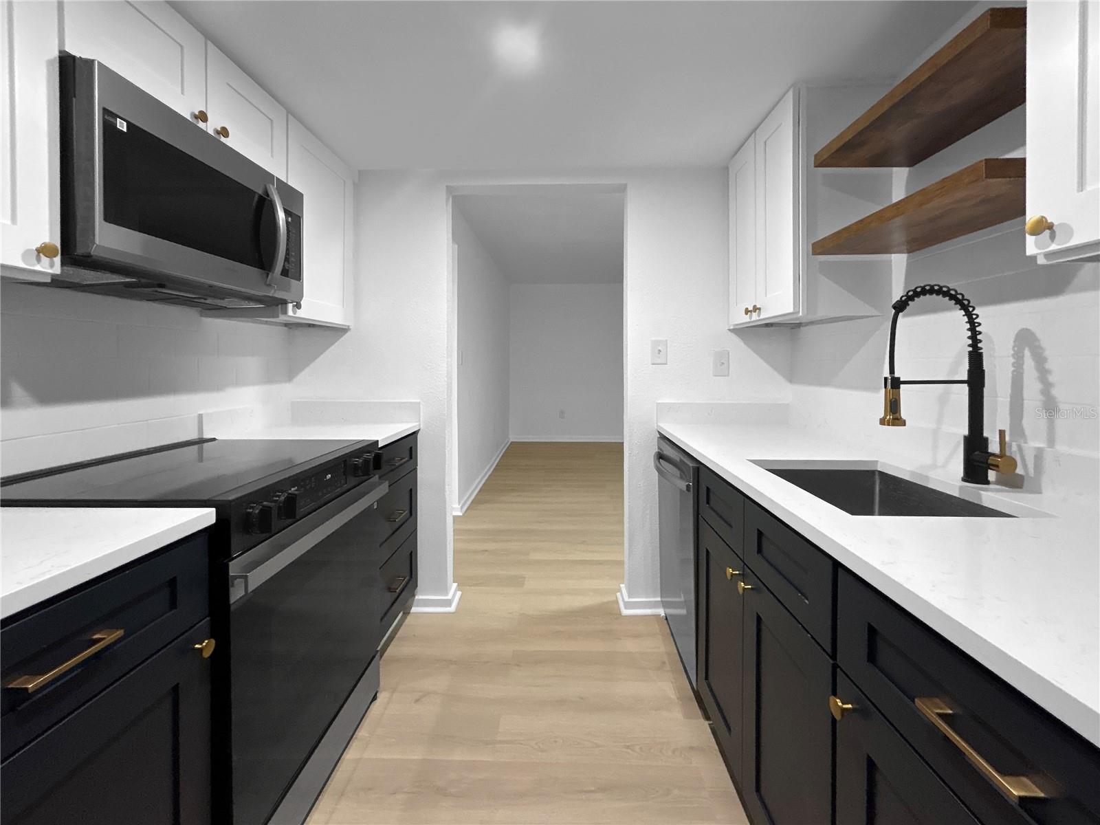 LAS PALMAS AT SAND LAKE CONDO - Residential