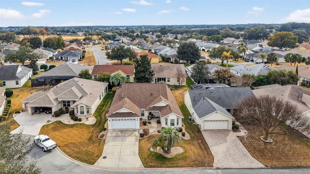 Photo of 7814 SE 166th Smallwood Place, The Villages, FL 32162 (MLS # OM718766)