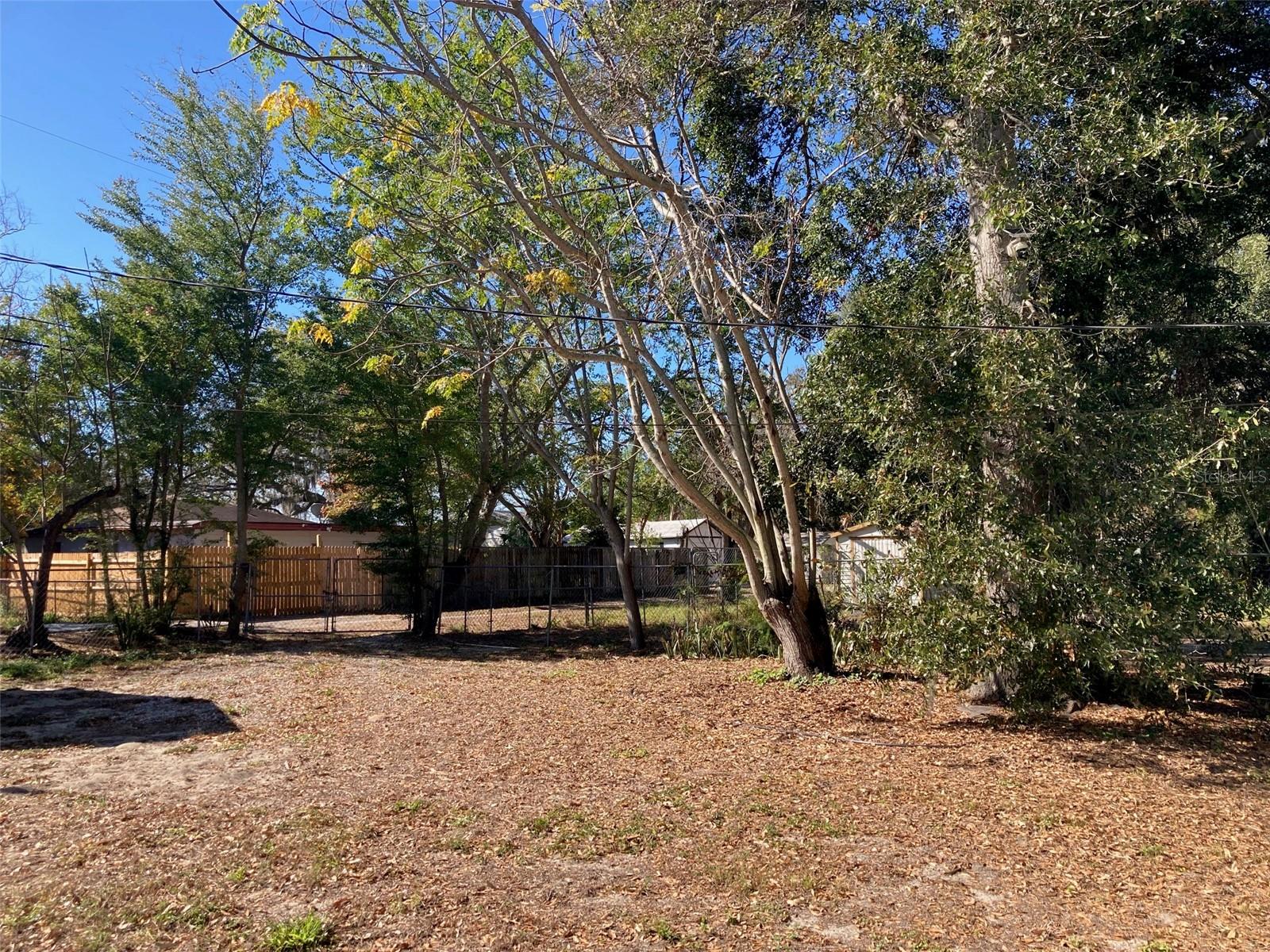 JOHNSON L J SUB - Residential