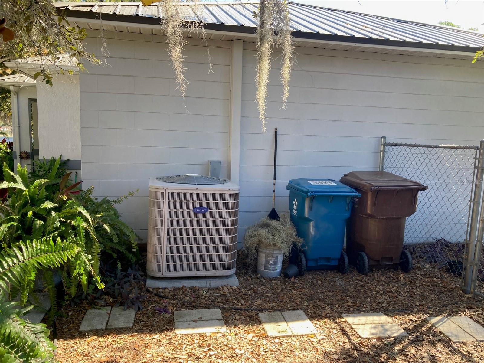 JOHNSON L J SUB - Residential