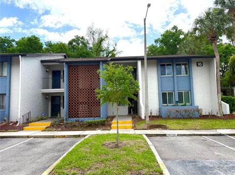 Photo of 16 Escondido Circle #223, Altamonte Springs, FL 32701 (MLS # O6395689)