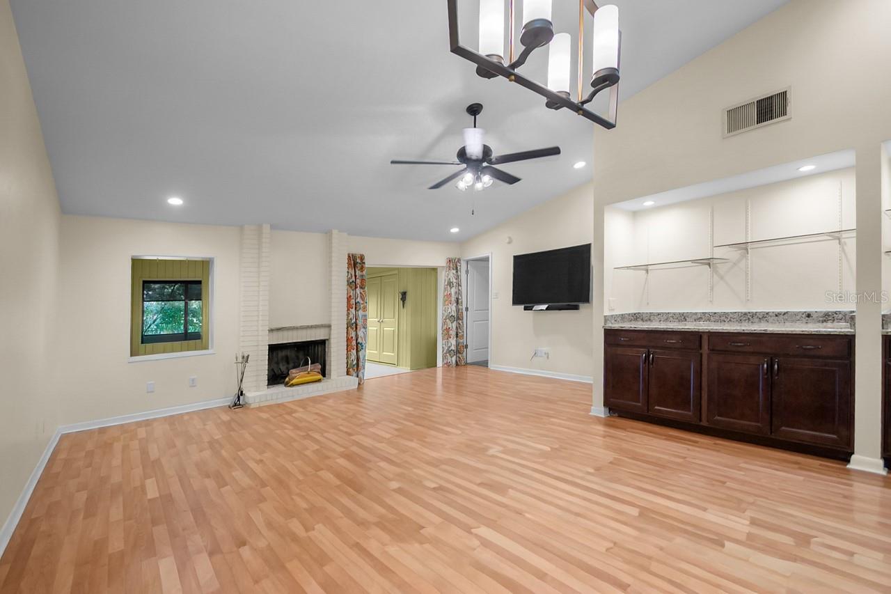 ESCONDIDO SEC 7 - Residential