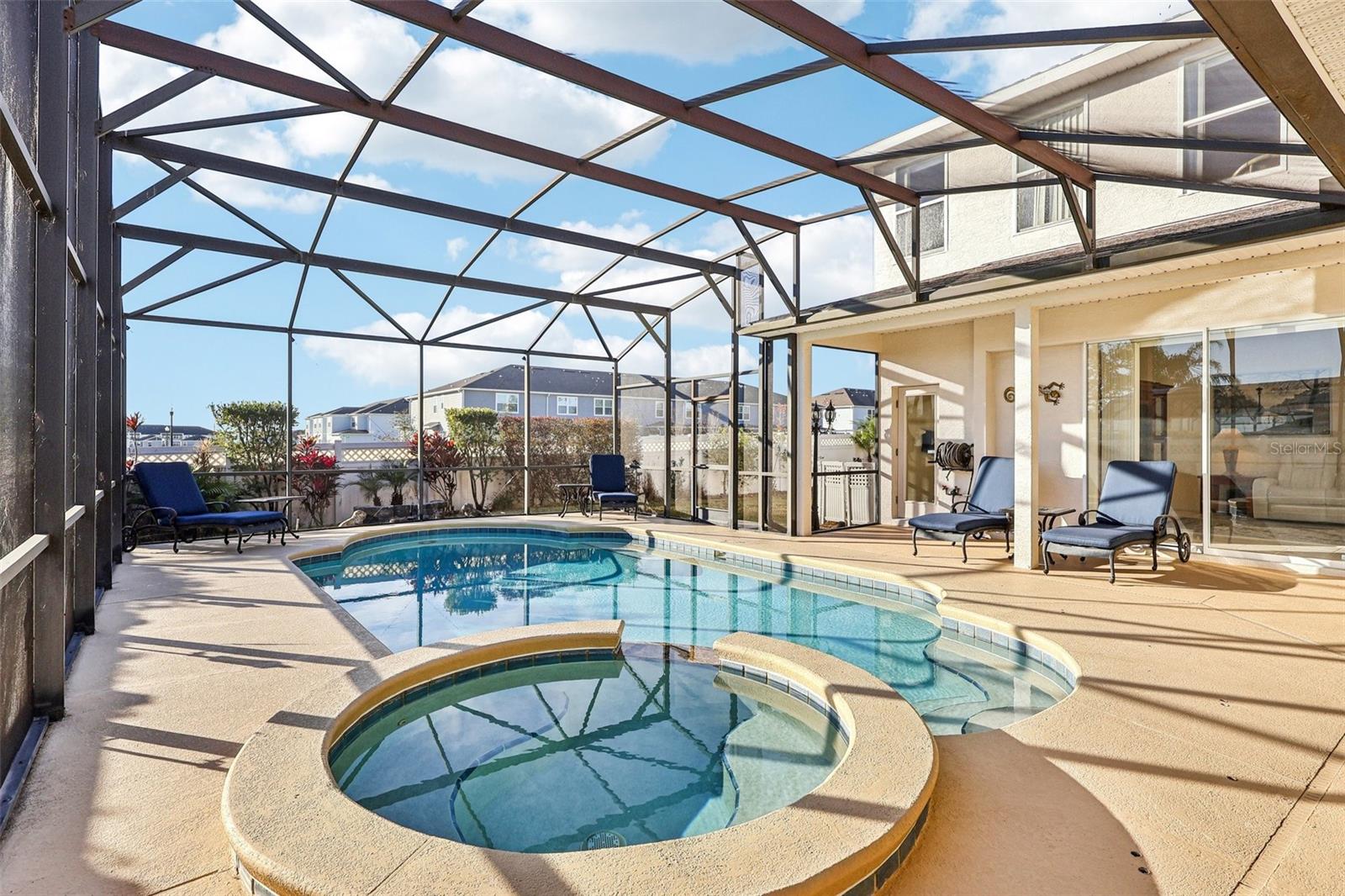 MANOR AT WEST HAVEN - Residential