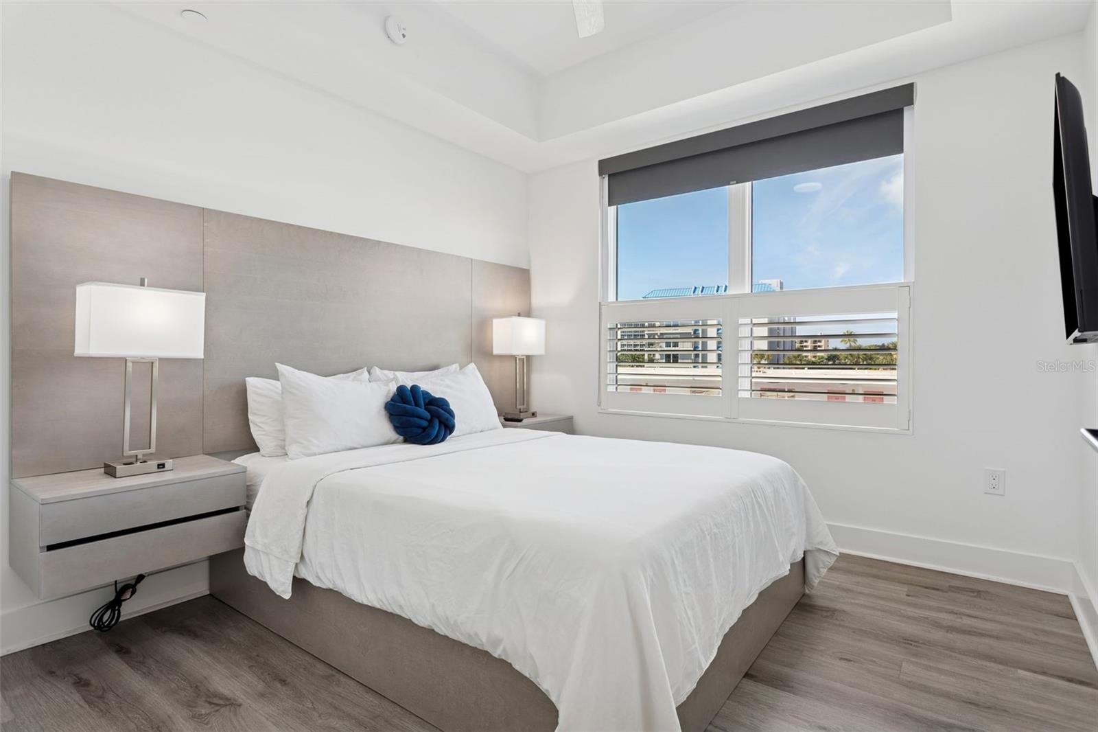 OCEAN CLUB TREASURE ISLAND A RESORT CONDO - Residential