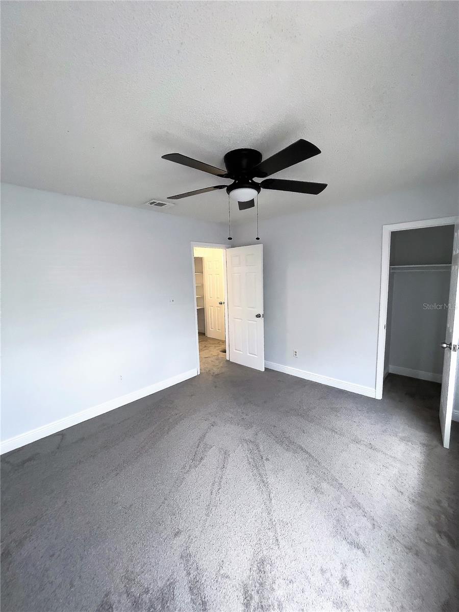 OAKLAND VILLAGE SEC 3 - Residential